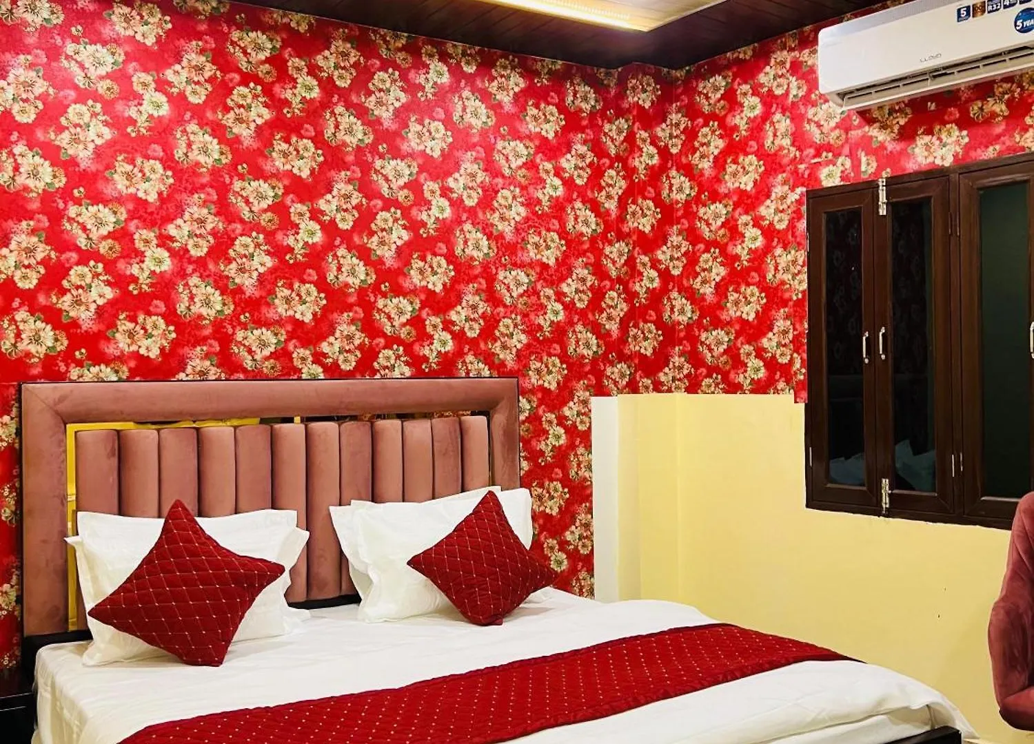 Guest house Vishal Residency Hotel Varanasi