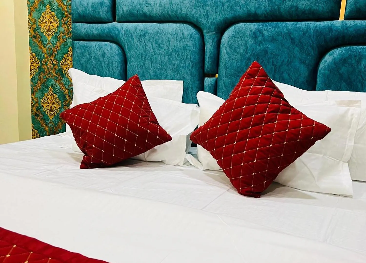 Vishal Residency Hotel Varanasi Guest house