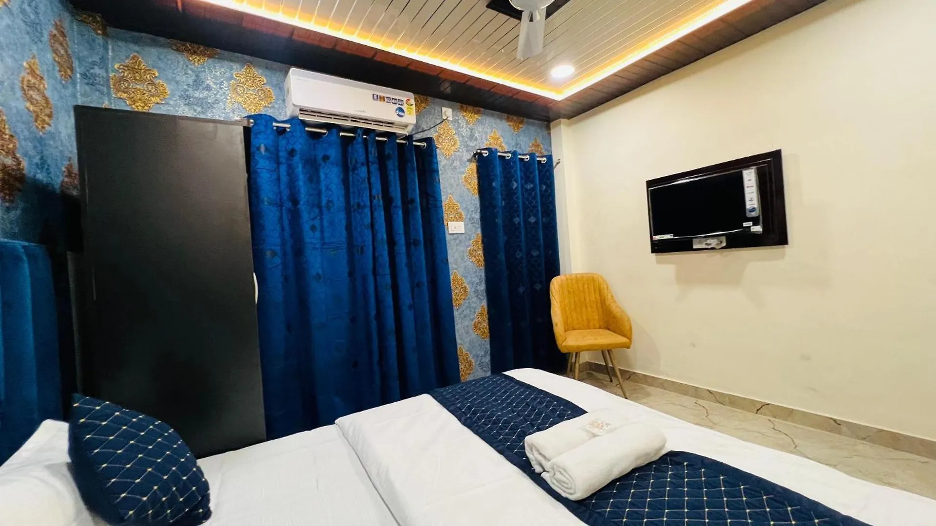Guest house Vishal Residency Hotel Varanasi